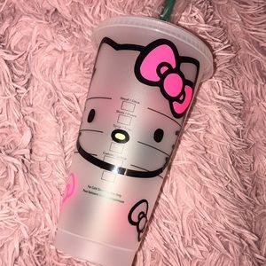 Starbucks reusable cup